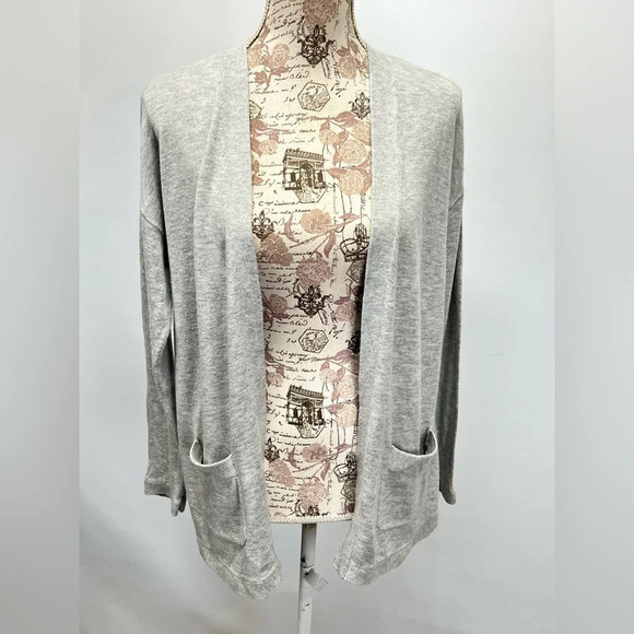 TALBOTS Gray Cashmere blend cardigan size MP. - Picture 1 of 13